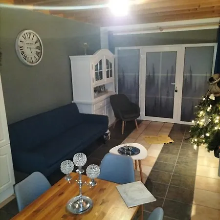 Du Cheval Blanc A Houmont Apartment *